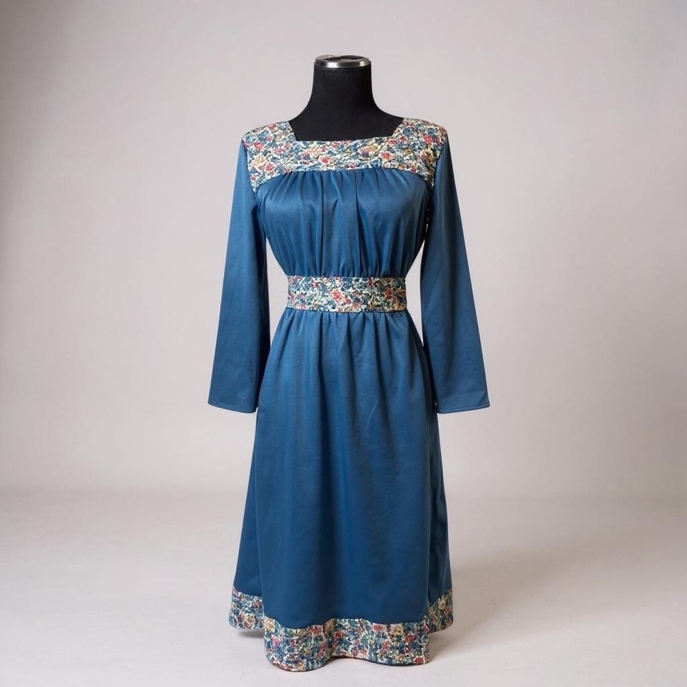 Vintage Blue Square Neck Bell Sleeve Dress